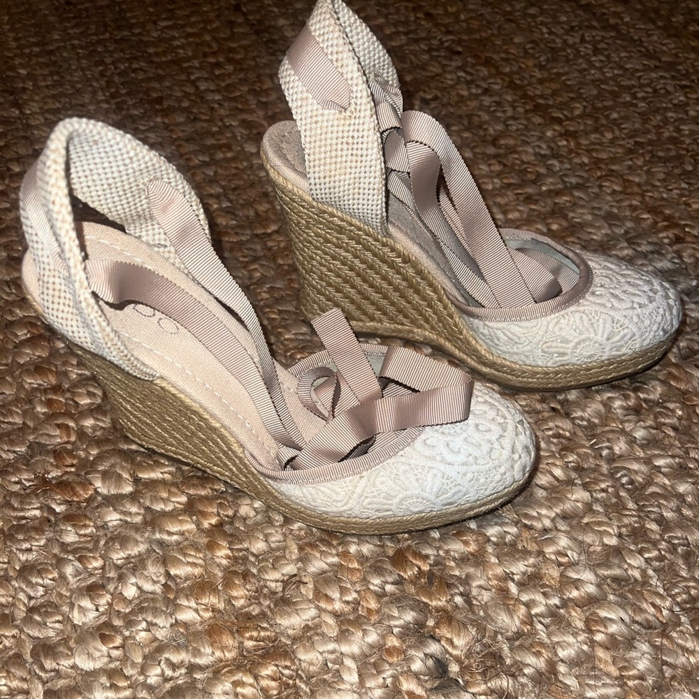 Lace up Aldo Women's Beige Heels